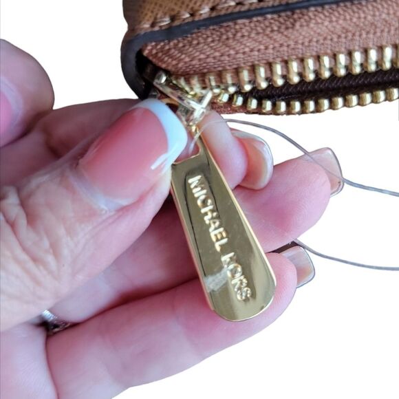 Michael Kors square Jet Set zip around wallet brown gold - Picture 4 of 6